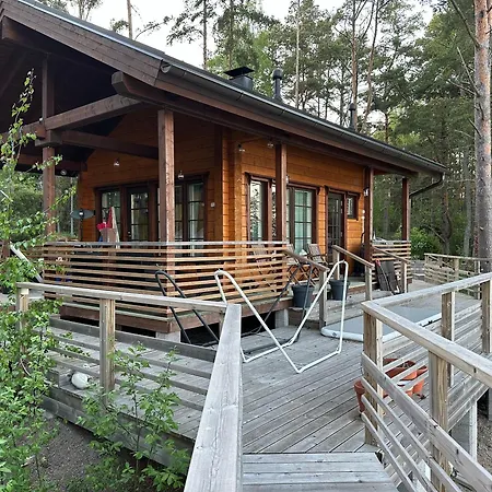 Villa Mini - Self Service! - Palju, Sauna, Meri, Laituri Kustavi